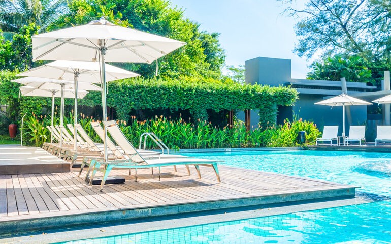 The Ultimate Guide to Swimming Pool Shades